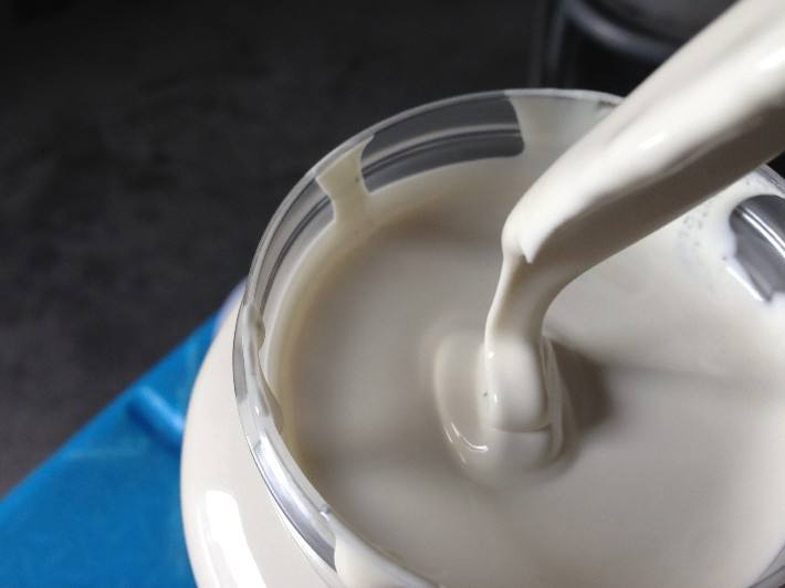 白胶消泡剂应用图